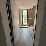 Crown Luxury 2br In Downtown Apartamento *