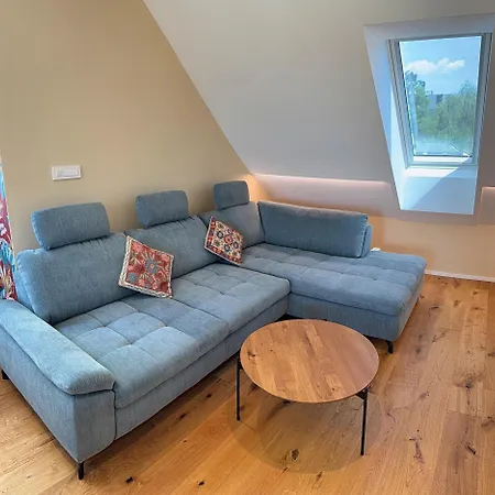 Crown Luxury 2br In Downtown Διαμέρισμα *