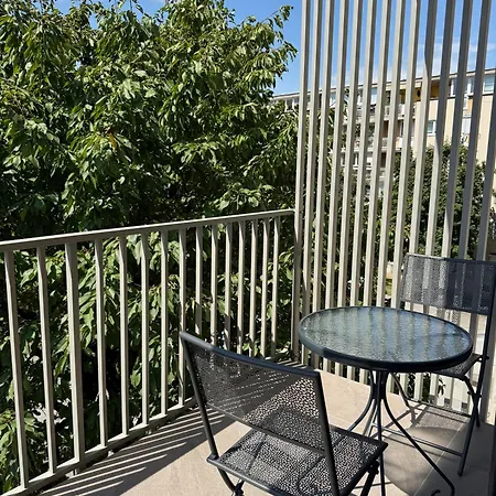 Crown Luxury 2br In Downtown Διαμέρισμα Λιουμπλιάνα