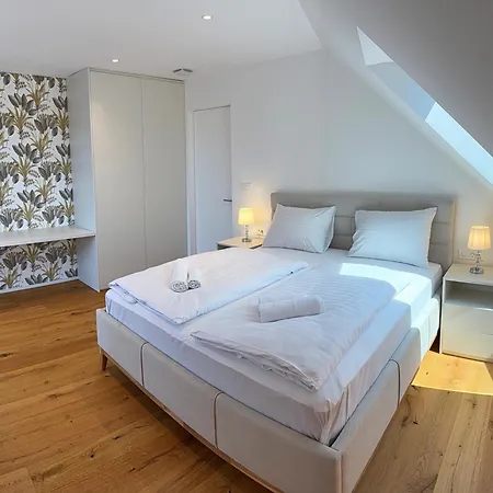 Crown Luxury 2br In Downtown * Lublaň