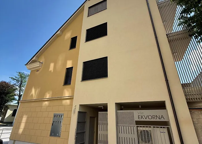 Apartment Crown Luxury 2br In Downtown Laibach