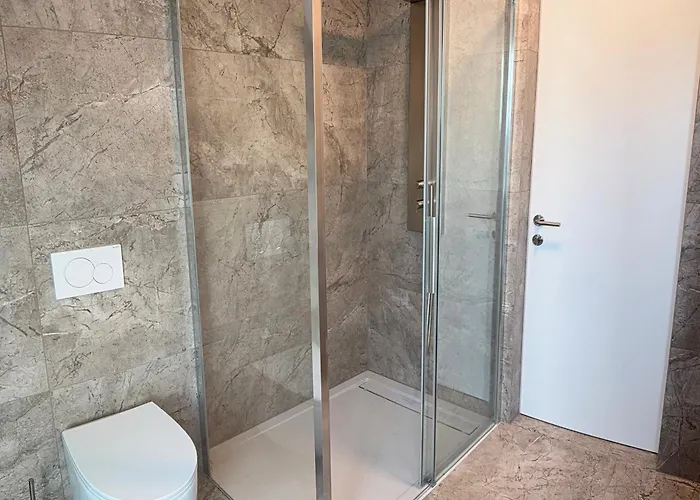 Crown Luxury 2br In Downtown Apartment Ljubljana